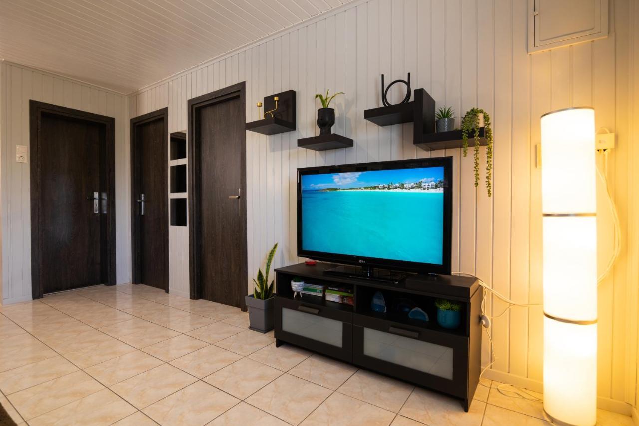 Oceanus Summer House Salamina Exterior photo